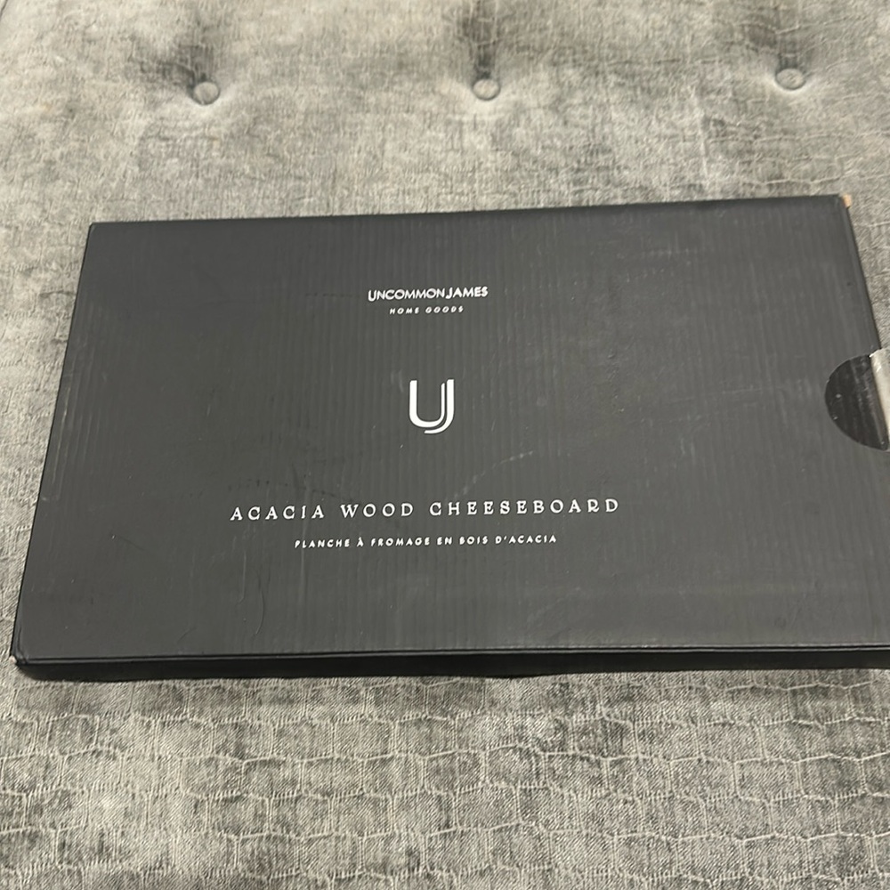 NIB Uncommon James Acacia Cheeseboard